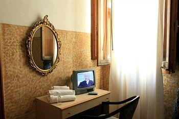 Ariston 2* Firenze